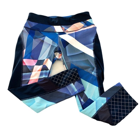 Athleta Sonara Electric Geo Leggings. XS - Picture 6 of 12